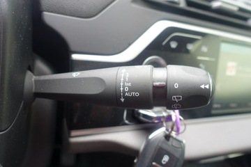 Citroen C4 Spacetourer Van 1.2 PureTech 131KM 2019 Citroen C4 SpaceTourer Benzyna - Bogata Wersja, zdjęcie 23