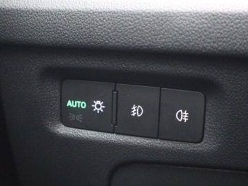 Skoda Octavia IV Kombi 2.0 TDI 115KM 2022 Skoda Octavia 2.0 TDI, Salon Polska, zdjęcie 18