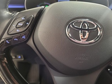 Toyota C-HR I Crossover 1.8 Hybrid 122KM 2017 Toyota C-HR 1.8 Hybrid Dynamic 1.8 Hybrid Dynamic+, zdjęcie 11