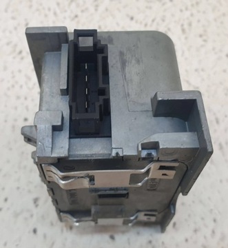 MERCEDES A W169 UZAMČENÍ SLOUPCE ŘÍDÍCÍ 1695452932 ORIG.