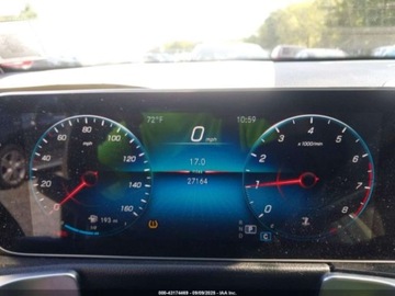 Mercedes GLB 2021 Mercedes-Benz GLB 250 4Matic 2021 2.0l 2.0 Benzyna 221KM, zdjęcie 10