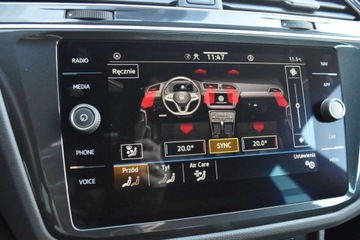 Volkswagen Tiguan II SUV Facelifting 1.5 TSI 150KM 2022 Volkswagen Tiguan SalonPL 150KM TSI DSG R-Line Premium HakKessyNavi ACC Ma, zdjęcie 22