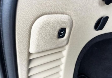 Jeep Grand Cherokee IV Terenowy Facelifting 3.0 V6 CRD 250KM 2014 Jeep Grand Cherokee ORYGINALNY LAKIER 4 x podgrzewane fotele i kierownica, zdjęcie 9