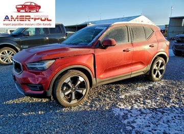 Volvo XC40 2021 Volvo XC 40 T5 Momentum 2021 2.0 Benzyna 248KM