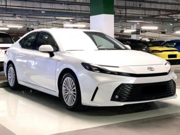 Toyota Camry IX 2025 Od ręki - Comfort 2.5 Hybrid Dynamic Force 231KM | Tempomat adaptacyjny!, zdjęcie 2