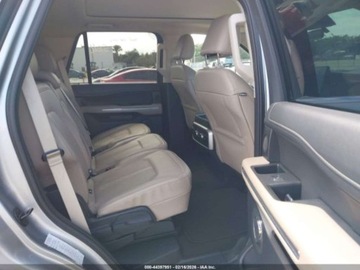 Ford Expedition III 2024 Ford Expedition Limited 2024 3.5 Benzyna 400KM, zdjęcie 12