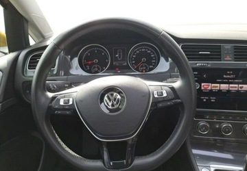 Volkswagen Golf VII Variant Facelifting 1.6 TDI-CR DPF BMT 115KM 2017 Volkswagen Golf Zadbany Highline Panorama ACC 2kpl. Kol Piekny Zloty, zdjęcie 19