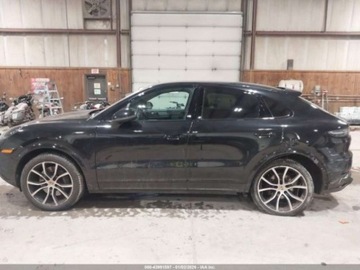 Porsche Cayenne III 2023 Porsche Cayenne 2023 Porsche Cayenne Coupe AWD 3.0 Benzyna 335KM, zdjęcie 3