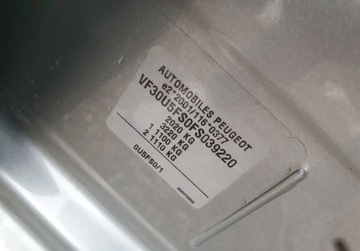 Peugeot 3008 I Crossover 1.6 VTI 120KM 2015 Peugeot 3008 Panorama Nawigacja GetHelp 1.6 Benzyna 120KM, zdjęcie 22