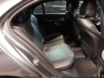 Mercedes Klasa E W213 2020 Mercedes-Benz Klasa E 2020 MERCEDES-BENZ E 350 4MATIC 2.0 Benzyna 255KM, zdjęcie 7