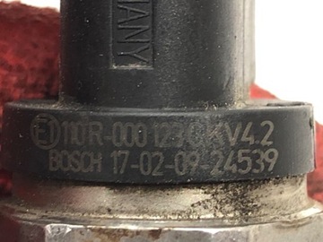 SENZOR TLAKU PALIVA SKODA OCTAVIA III 110R-000123 1.4 150KM