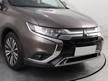 Mitsubishi Outlander III SUV Facelifting 2017 2.0 150KM 2019 Mitsubishi Outlander 2.0, Salon Polska, 4X4, zdjęcie 20