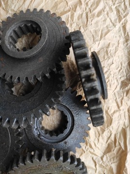 РЕЗЕРВНАЯ ПЕРЕДАЧА ДНЕПРОВСКОЙ ТРАНСМИССИИ М-72 К-750