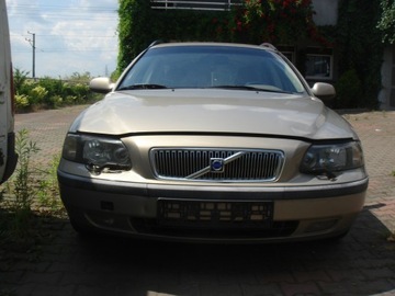 Volvo V70 II 2.4 TD 130KM 2002 VOLVO V70 II (285) 2.4 D 131 KM