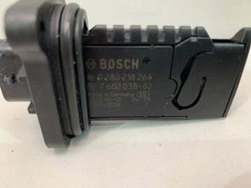 BMW F10 F20 F15 F30 VÁHA VZDUCHU 7602038
