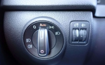 Volkswagen Tiguan I SUV Facelifting 2.0 TDI CR DPF BlueMotion 140KM 2012 Volkswagen Tiguan 2.0TDI 140KM 4Motion 4x4 LIFT Navi Klimatronik Alcantara, zdjęcie 26