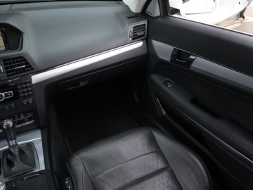 Mercedes Klasa E W212 Coupe 250 CGI BlueEFFICIENCY 204KM 2012 Mercedes E E 250, Salon Polska, Automat, Skóra, zdjęcie 7
