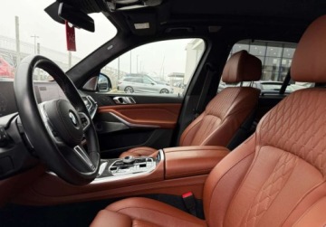 BMW X5 G05 M SUV 4.4 M50i 530KM 2023 BMW X5 M60i I wlasciciel V8 Hak PL Gwarancja Bezwypadkowy FV23, zdjęcie 25