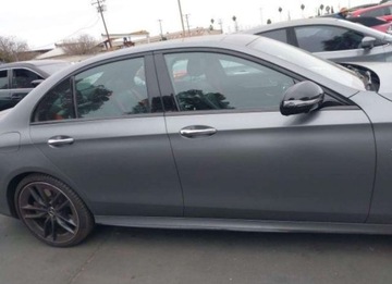 Mercedes Klasa E W214 2024 Mercedes-Benz Klasa E 2024, 3.0L, 4x4, 53 AMG, od ubezpieczalni 3.0 Benzyna, zdjęcie 3