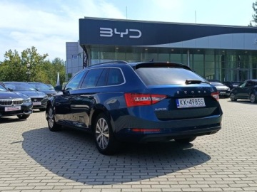Skoda Superb III Kombi Facelifting 2.0 TDI SCR 150KM 2022 Skoda Superb Clever 2.0 TDI DSG, zdjęcie 2