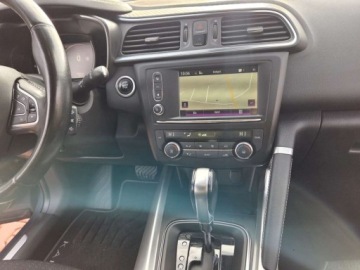 Renault Kadjar Crossover 1.2 Energy TCe 130KM 2016 Renault Kadjar Kamera Nawigacja Czujniki Parkowania Automat 1.2 Benzyna, zdjęcie 15