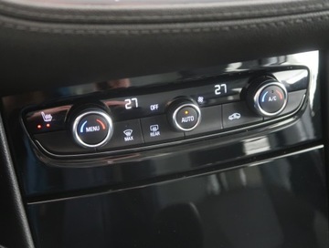 Opel 2021 Opel Grandland 1.2 Turbo, Salon Polska, zdjęcie 11