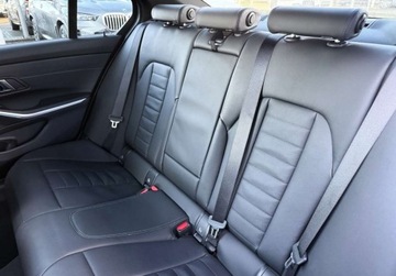BMW Seria 3 2025 BMW Seria 3 I wlasciciel M Pakiet Led Gwarancja Bezwypadkowy FVAT23, zdjęcie 31