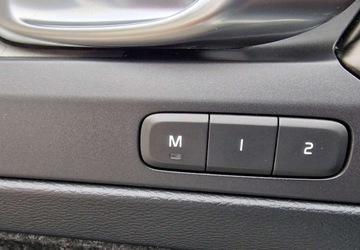 Volvo XC40 Crossover 1.5 T3 156KM 2018 VOLVO XC40 1.5 T Pamiec full Led Alu navi Kamera, zdjęcie 31