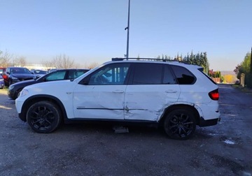 BMW X5 E70 SUV Facelifting xDrive35i 306KM 2012 BMW X5 2012r, 3.0 Benzyna, 4x4. AUTOMAT. Uszkodzony. Poobijany. Jezdzi., zdjęcie 26