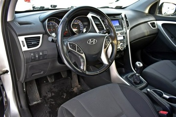 Hyundai i30 II Wagon Facelifting 1.4 MPI 100KM 2016 Hyundai i30 Salon Polska, zdjęcie 9