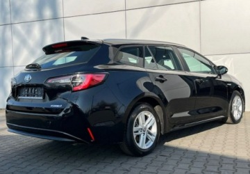 Toyota Corolla XII TS Kombi 1.8 Hybrid 122KM 2020 Toyota Corolla Hybryda Automat Navi Kamera Led Grzane fotele Tempomat, zdjęcie 7