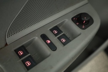 Volkswagen Jetta V 2.0 TFSI 200KM 2006 VW Jetta 2.0 TFSI, Navi, Xenon, Klima, zdjęcie 16