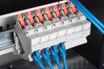 Адаптер для модуля STP Keystone для монтажа на рейку DIN TH35.
