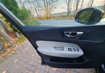 Volvo XC60 II Crossover D4 190KM 2018 Volvo XC 60 Volvo XC 60 D4 Geartronic Momentum 2.0 Diesel 190KM, zdjęcie 8