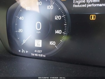 Volvo XC40 2021 Volvo XC 40 T5 Inscription 2021 2.0l 2.0 Benzyna 248KM, zdjęcie 11