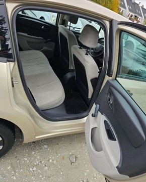 Citroen C4 I Coupe 1.4 i 16V 90KM 2008 Citroen C4 Citroen C4 1.4 Benzyna 90KM, zdjęcie 9