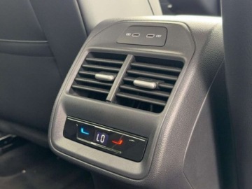 Volkswagen Passat B8 Variant Facelifting 2.0 TDI SCR 150KM 2024 Volkswagen Passat Variant 2.0 TDI Elegance, Matrix, Elegance, APP, ACC, Sa, zdjęcie 15