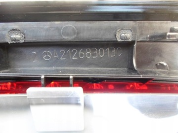 MERCEDES W 212 SVĚTLO STOP SEDAN 2126830130 IDEÁLNÍ