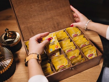 ЧАЙНАЯ коробочка с 12 отделениями TEA TRACK