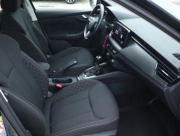 Skoda Kamiq Crossover 1.0 TSI 115KM 2019 Skoda Kamiq 1.0 TSI, Salon Polska, Serwis ASO, zdjęcie 8