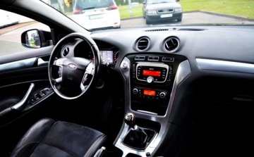 Ford Mondeo IV Sedan 2.0 Duratorq TDCi DPF 140KM 2010 Ford Mondeo Lift Polski salon, Czujniki parkowania, Podgrzewane Fotele, Co, zdjęcie 11