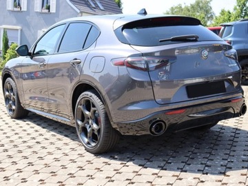 Alfa Romeo Stelvio SUV Facelifting 2023 2.0 GME Turbo 280KM 2025 ALFA ROMEO Stelvio Veloce Q4 Suv 2.0 (280KM) 2025, zdjęcie 3