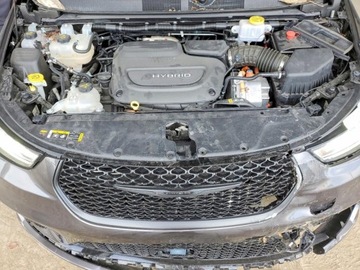 Chrysler Pacifica II 2023 Chrysler Pacifica 2023 CHRYSLER PACIFICA HYBRID TOURING L 3.6 Hybryda 260KM, zdjęcie 6