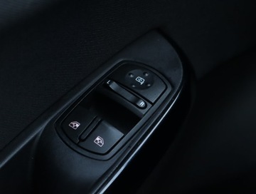 Opel Corsa E Hatchback 3d 1.4 Twinport 75KM 2017 Opel Corsa 1.4, Salon Polska, Klima, Tempomat, zdjęcie 15