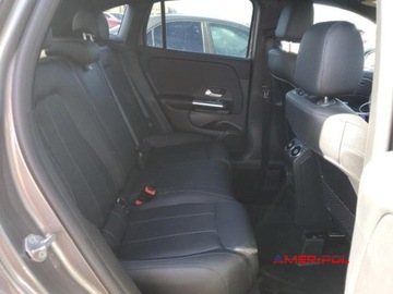 Mercedes GLA II 2022 Mercedes-Benz GLA 2022 r. 2,0 L od ubezpieczalni 2.0 Benzyna 221KM, zdjęcie 10