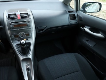 Toyota Auris I Hatchback 1.4 D-4D 90KM 2009 Toyota Auris 1.4 D-4D, Klima, Klimatronic, zdjęcie 7