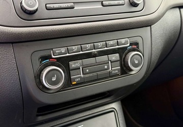 Volkswagen Golf Plus II 1.6 TDI-CR DPF BlueMotion 105KM 2011 Volkswagen Golf Plus 1,6 Diesel 105KM STYLE 145ooo km 1.6 Diesel 105KM, zdjęcie 25