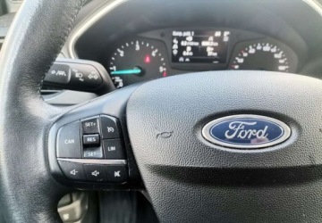 Ford Focus IV Kombi 1.5 EcoBlue 120KM 2019 Ford Focus Ford Focus 1.5 EcoBlue Titanium 1.5 Diesel 120KM, zdjęcie 13