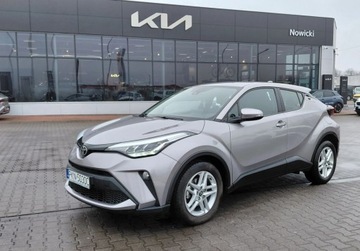 Toyota C-HR I Crossover Facelifting 1.2 Turbo 116KM 2020 Toyota C-HR 1.2 Benzyna 116KM