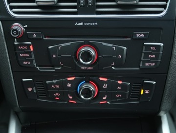 Audi Q5 I SUV Facelifting 2.0 TDI 143KM 2012 Audi Q5 2.0 TDI, 4X4, Xenon, Bi-Xenon, Klima, zdjęcie 12